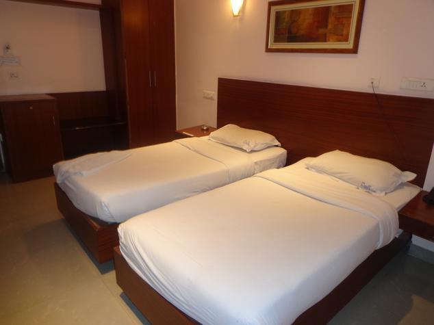 Halcyon Suites Hyderabad Exterior photo