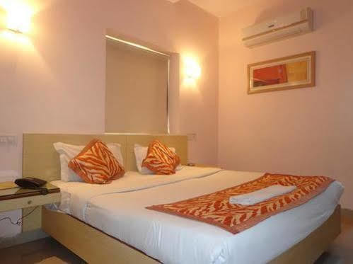 Halcyon Suites Hyderabad Exterior photo